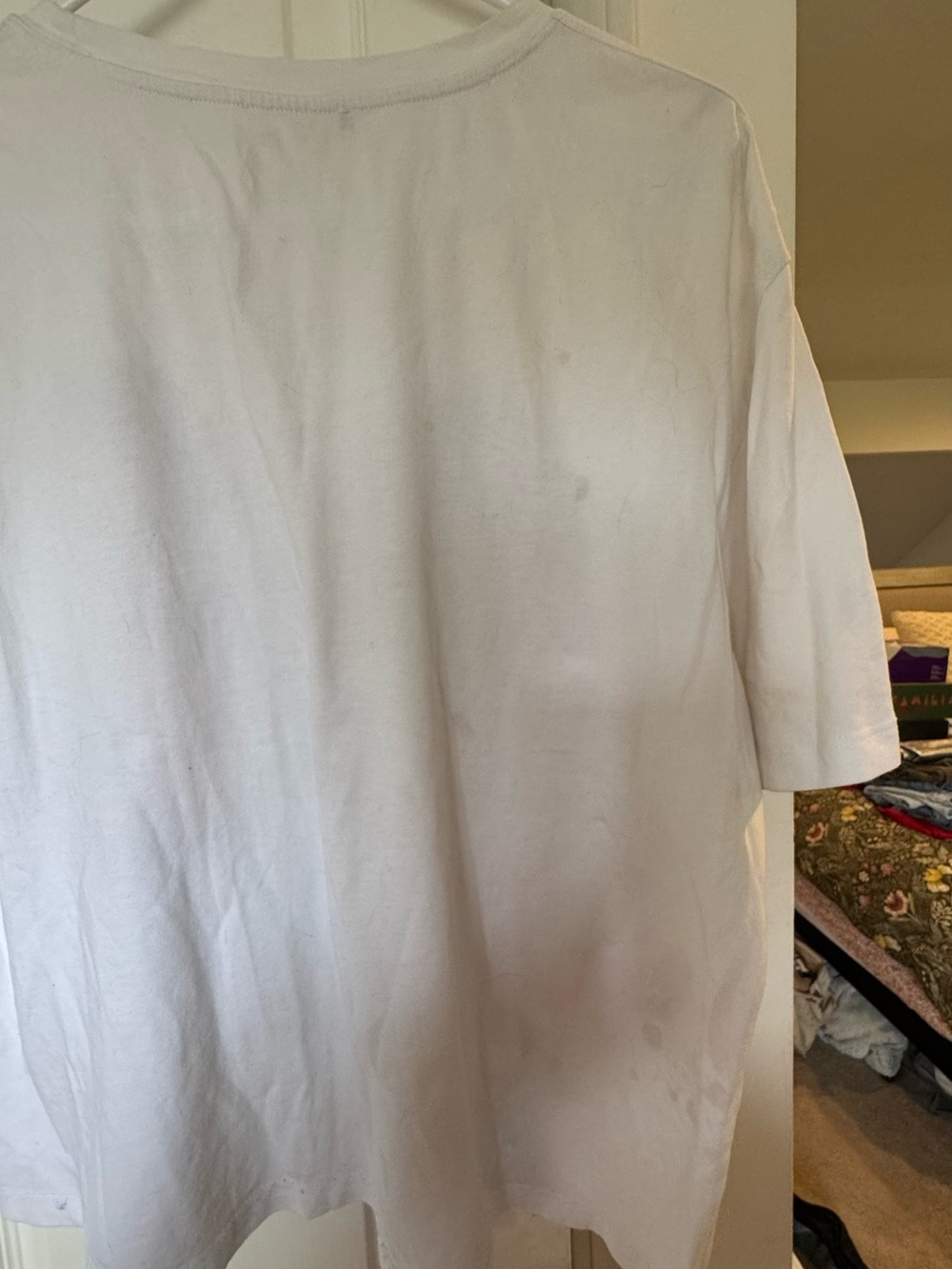 Zara White Crewneck T-Shirt with Black Neck Tag - Picture 5 of 5